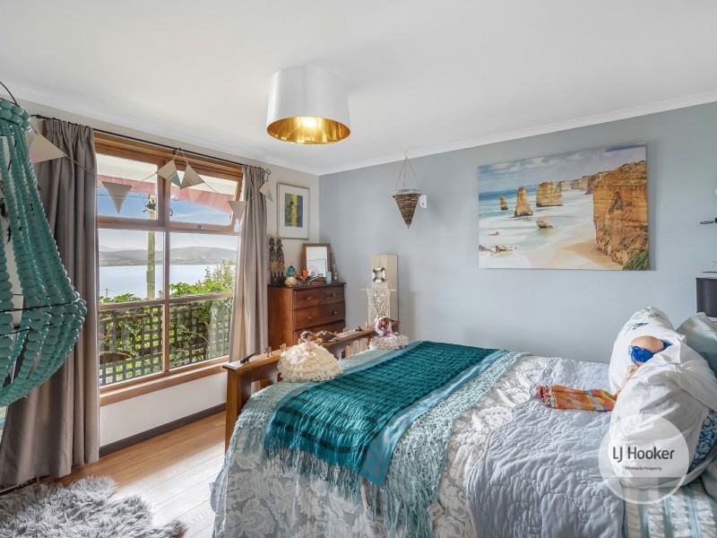 13 Brady Street, Midway Point TAS 7171