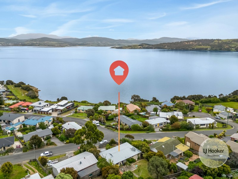 13 Brady Street, Midway Point TAS 7171