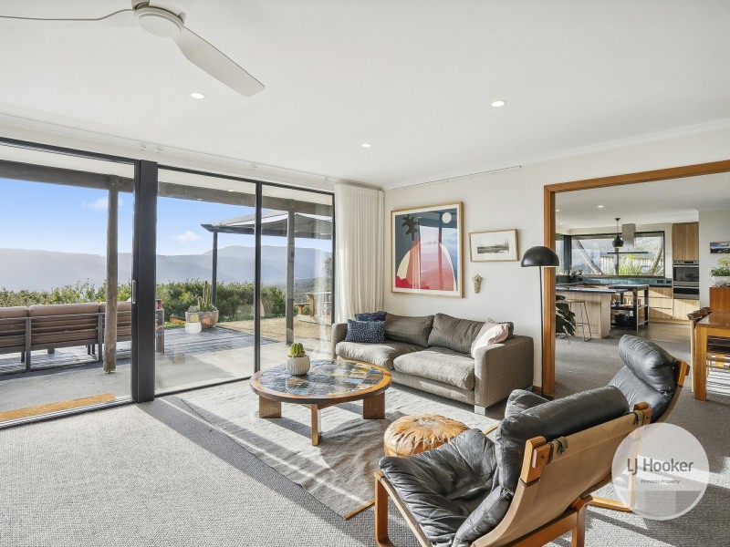 551 Woodbridge Hill Road, Gardners Bay TAS 7112