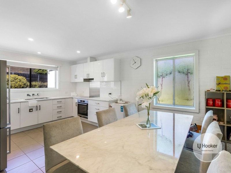 4/287 Churchill Avenue, Sandy Bay TAS 7005