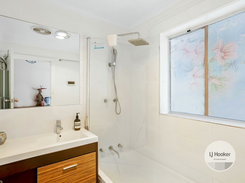 4/287 Churchill Avenue, Sandy Bay TAS 7005