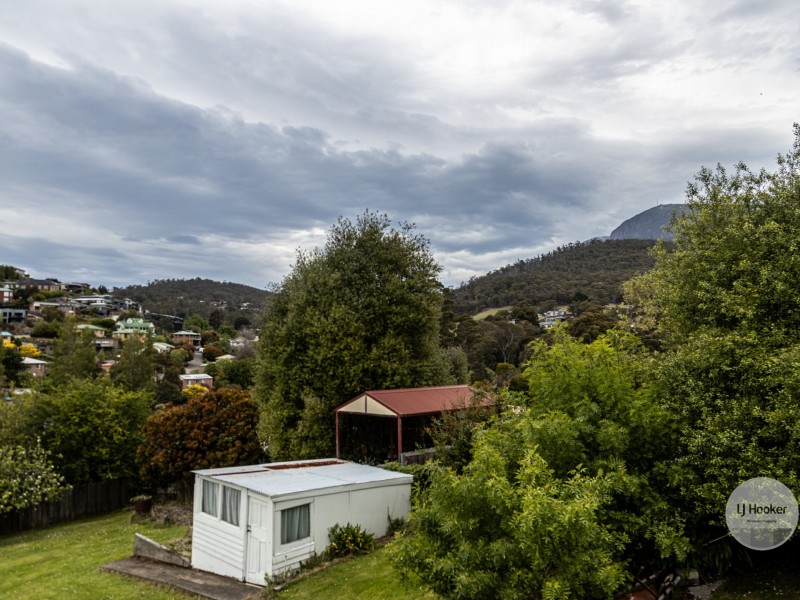 12 Alcides Avenue, Lenah Valley TAS 7008