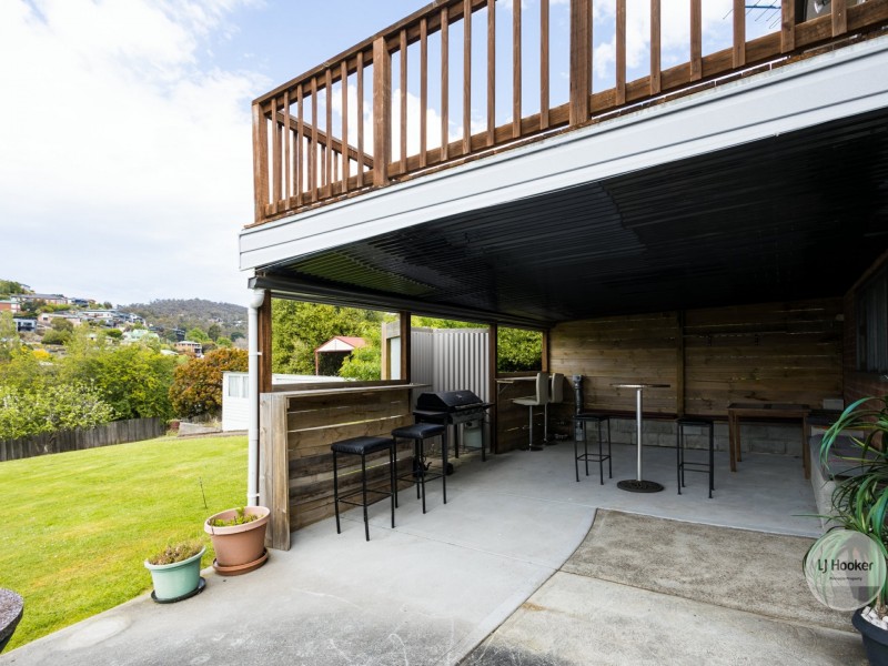 12 Alcides Avenue, Lenah Valley TAS 7008