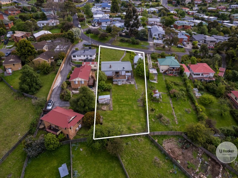 12 Alcides Avenue, Lenah Valley TAS 7008