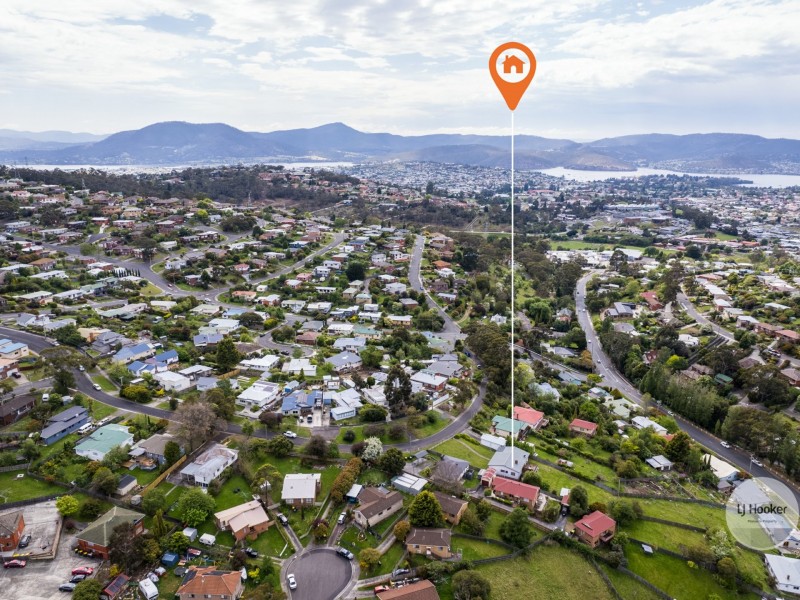 12 Alcides Avenue, Lenah Valley TAS 7008