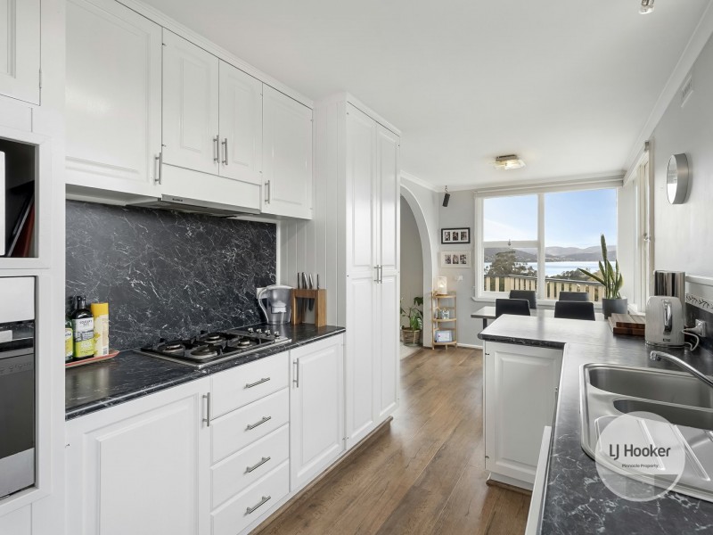 19 Teering Road, Berriedale TAS 7011