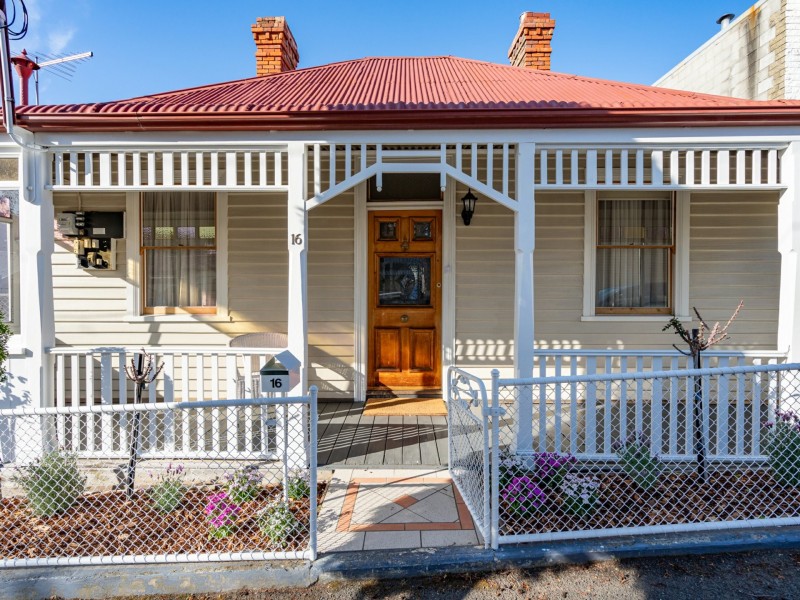 16 Wellington Street, North Hobart TAS 7000