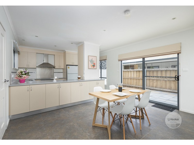 2 George Avenue, Kingston TAS 7050
