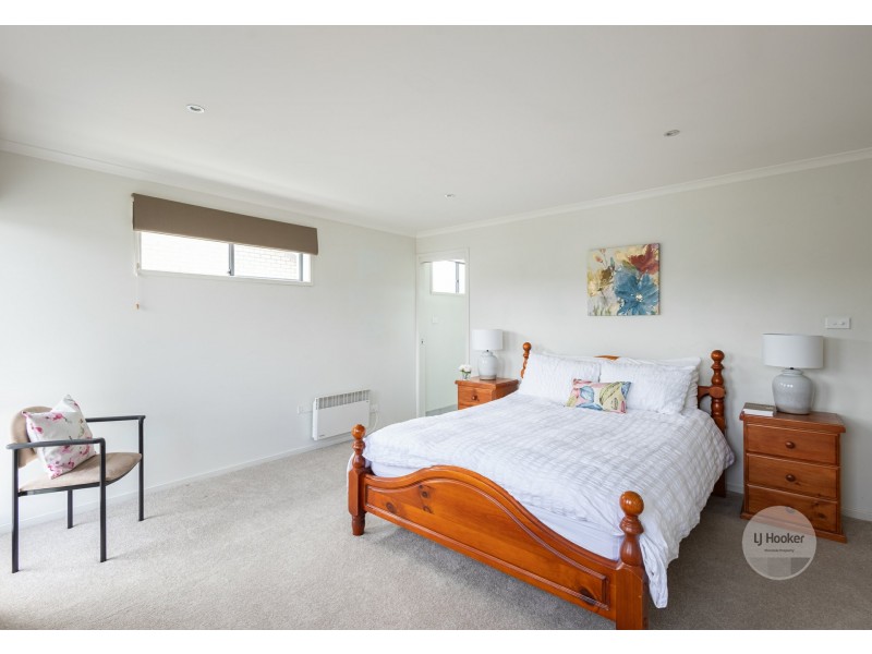 2 George Avenue, Kingston TAS 7050