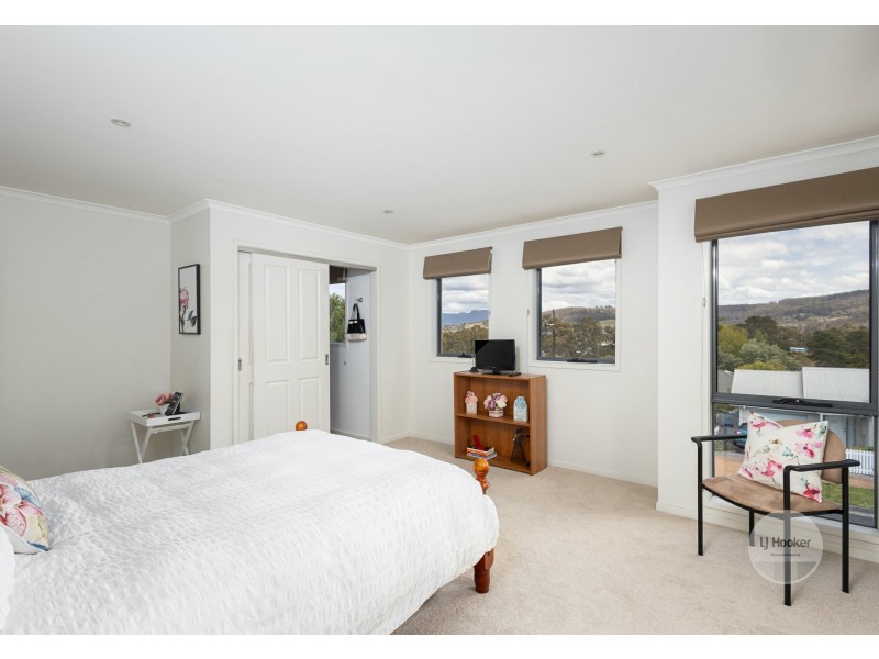 2 George Avenue, Kingston TAS 7050
