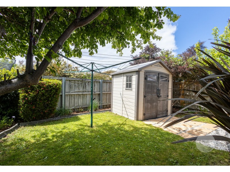2 George Avenue, Kingston TAS 7050