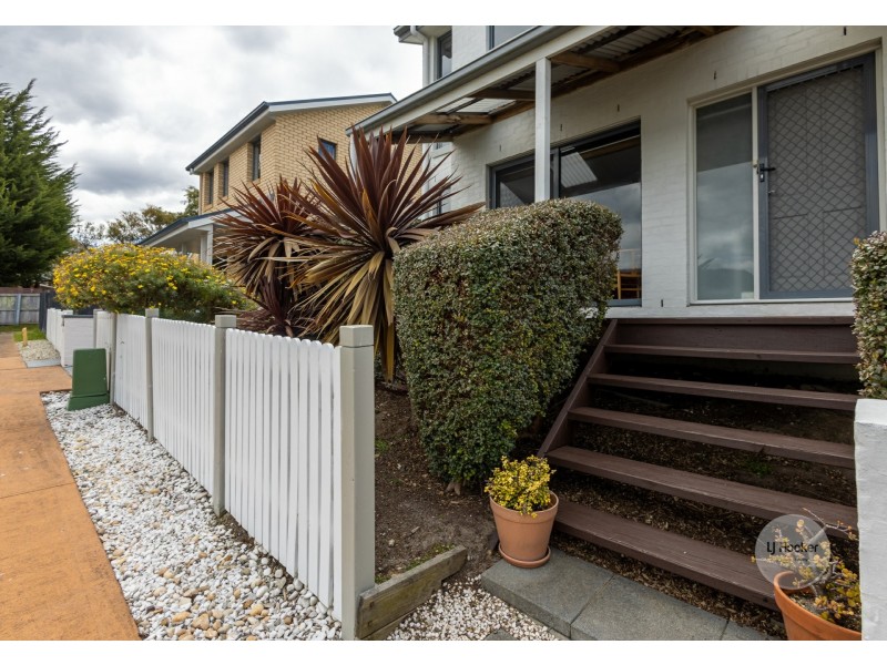 2 George Avenue, Kingston TAS 7050