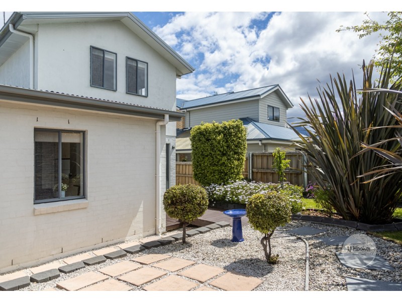 2 George Avenue, Kingston TAS 7050