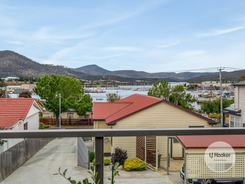 2/78 Gepp Parade, Derwent Park TAS 7009