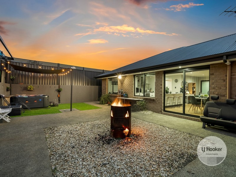 2/25 Thistle Down, Huntingfield TAS 7055