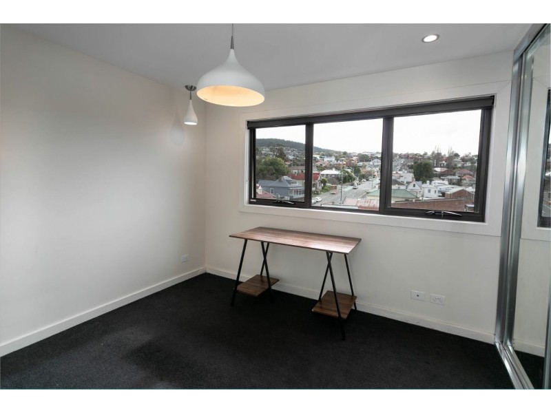 24/212 Collins Street, Hobart TAS 7000