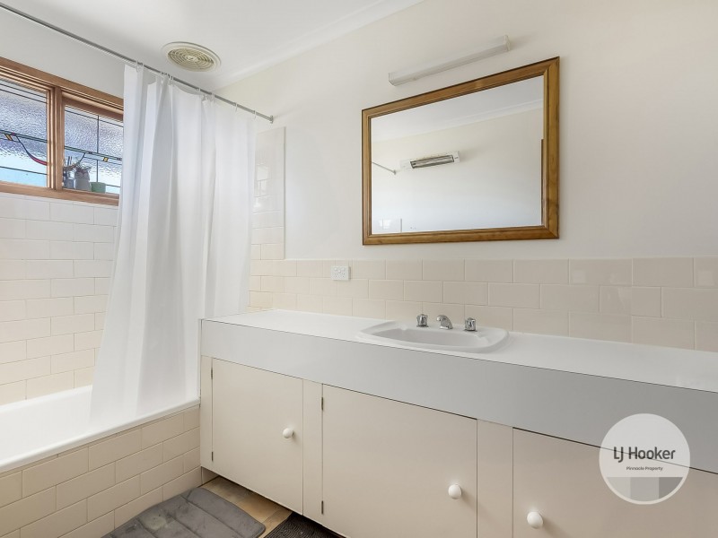 9 Serre Road, Kingston TAS 7050