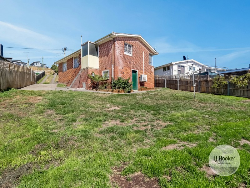 17 Carnegie Street, Claremont TAS 7011