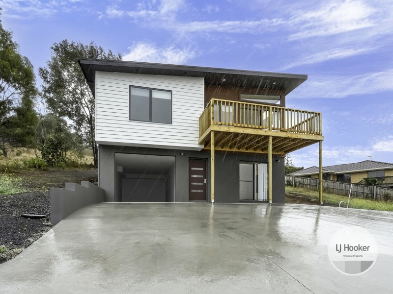 18 Alexa Drive, Austins Ferry TAS 7011