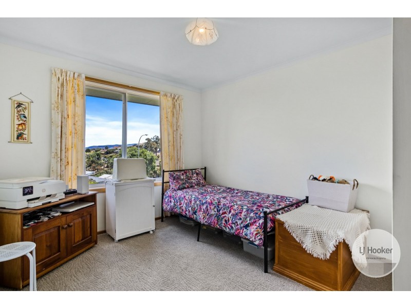 42 Tingira Road, Blackmans Bay TAS 7052