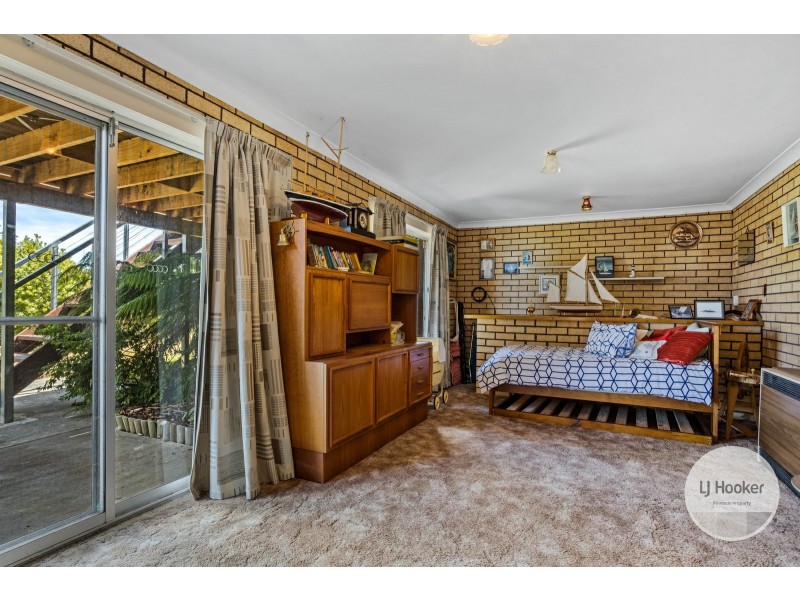 42 Tingira Road, Blackmans Bay TAS 7052