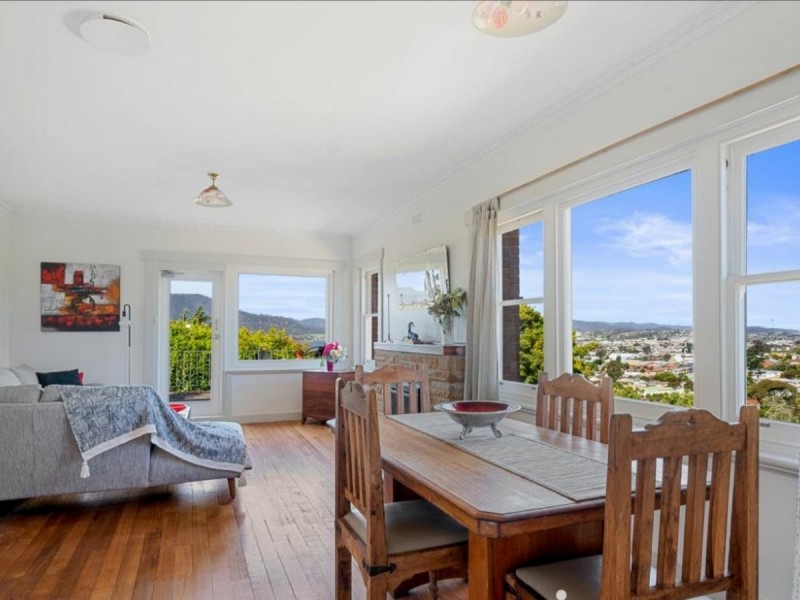 25 Barclay Crescent, Rosetta TAS 7010