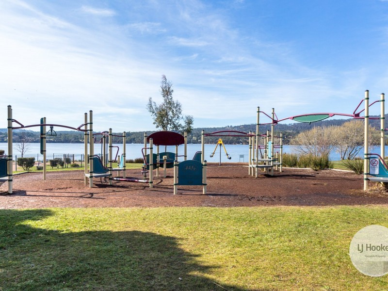 15 Peppermint Place, Margate TAS 7054