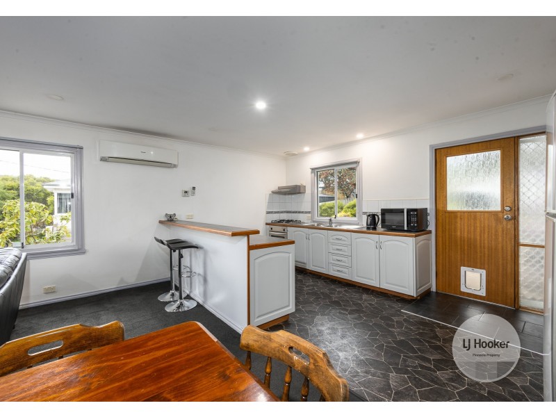 39 Bass Street, Warrane TAS 7018
