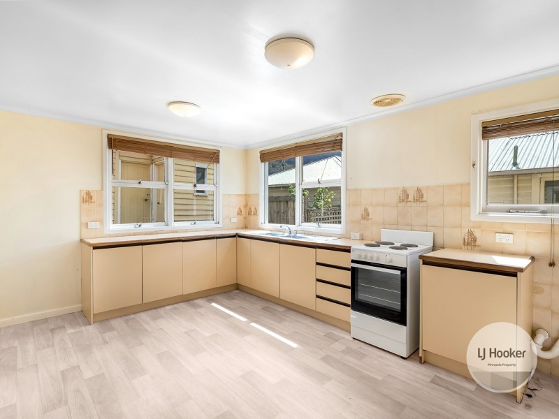 7 Barton Avenue, West Hobart TAS 7000