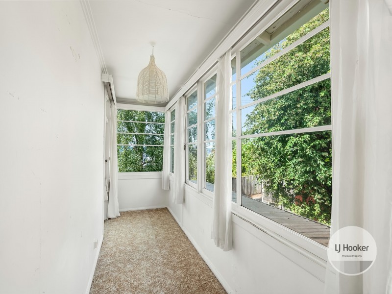 7 Barton Avenue, West Hobart TAS 7000