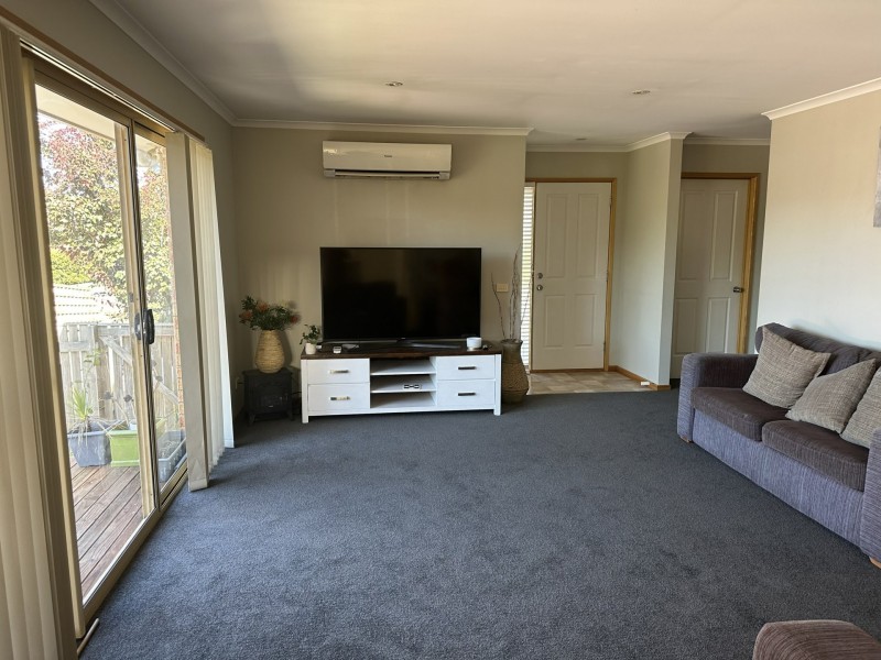 2/39 Beach Road, Margate TAS 7054