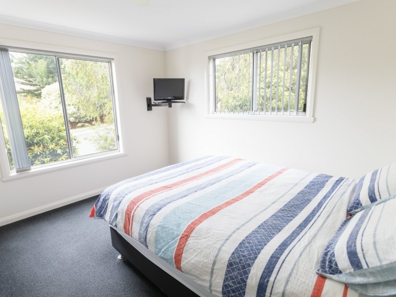 1/3 Hazel Street, Blackmans Bay TAS 7052