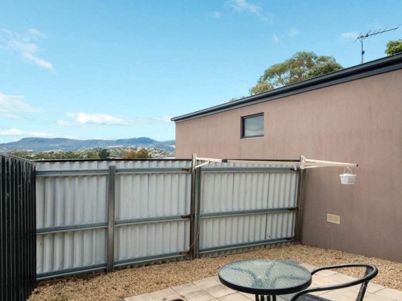 9/7B Tavistock Road, Austins Ferry TAS 7011