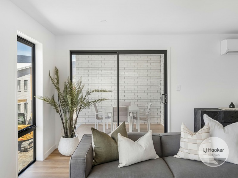 Unit 1-4/75 Fouche Avenue, Old Beach TAS 7017