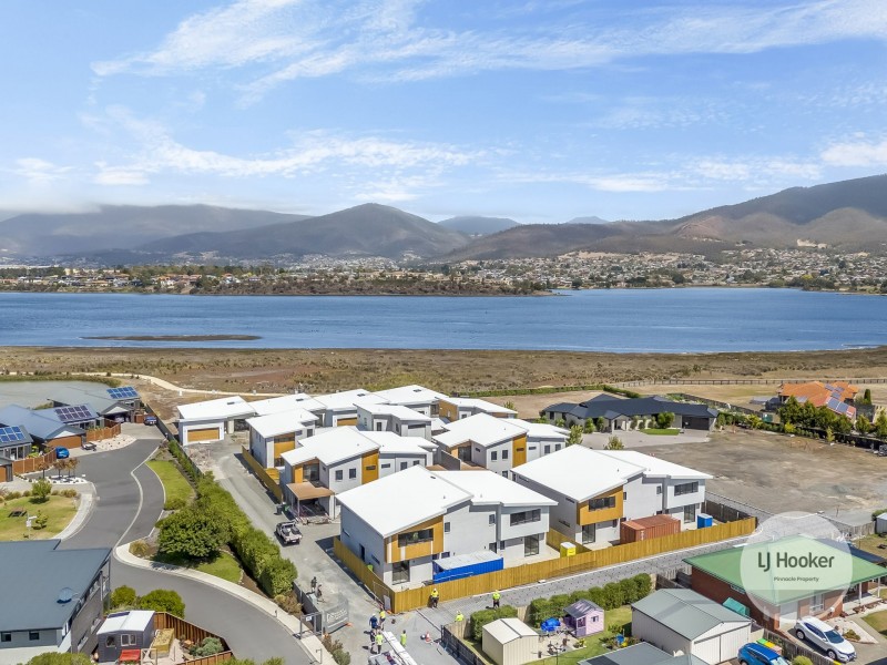 Unit 1-4/75 Fouche Avenue, Old Beach TAS 7017