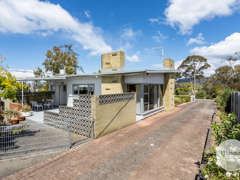 5 Powell Road, Blackmans Bay TAS 7052