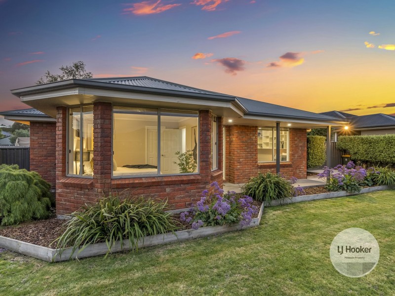 8 Lotus Court, Margate TAS 7054