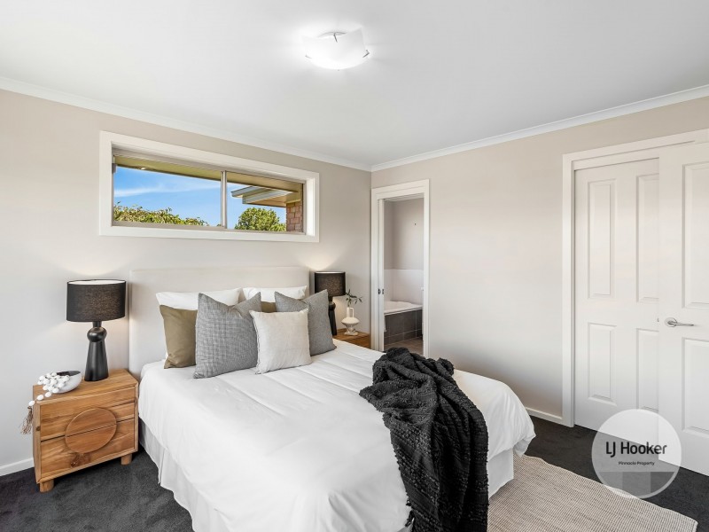 8 Lotus Court, Margate TAS 7054