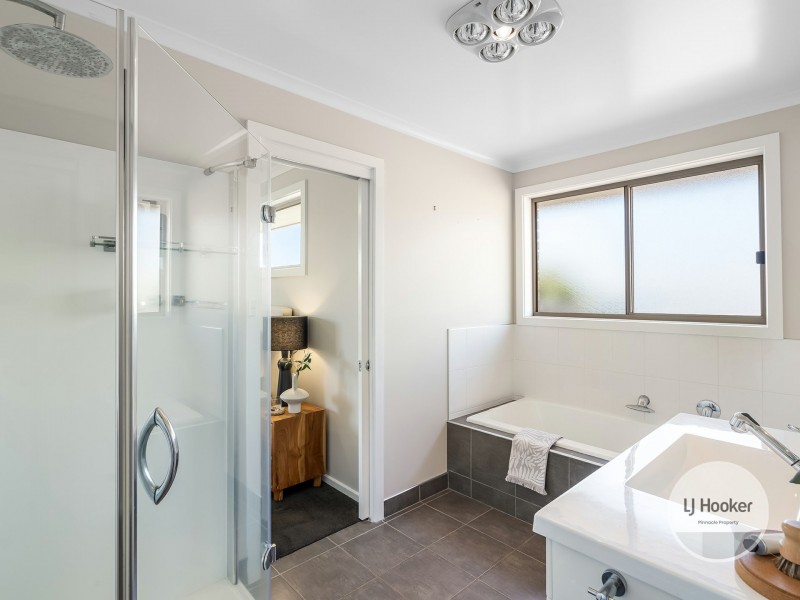 8 Lotus Court, Margate TAS 7054