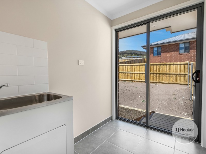 1/65 Glebe Road, New Norfolk TAS 7140