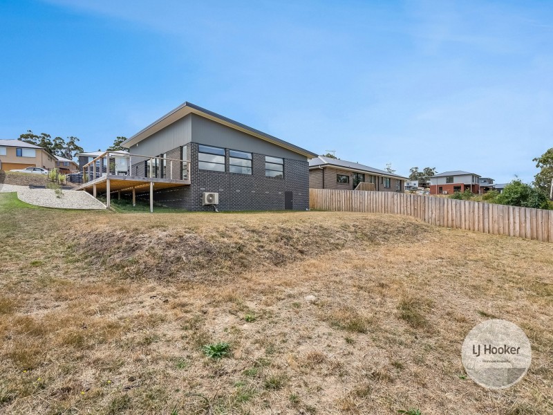 73 O’Connor Drive, Kingston TAS 7050