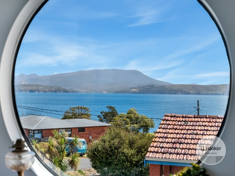 2 Seacroft Court, South Arm TAS 7022
