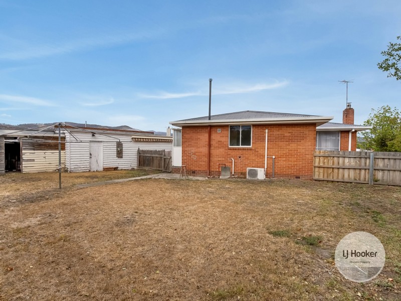 26 Phillips Avenue, New Norfolk TAS 7140