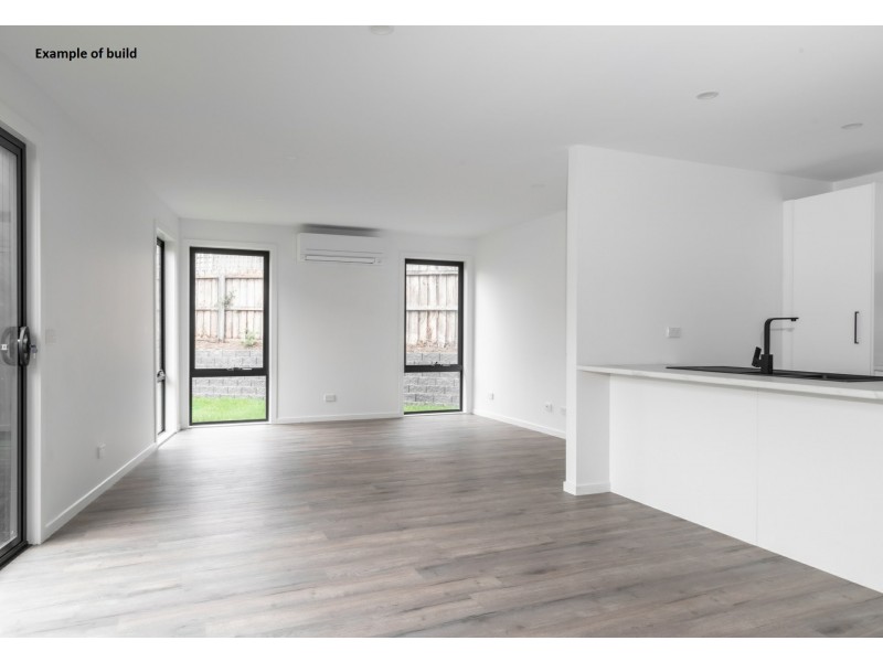 4 Matteo Circle, Claremont TAS 7011