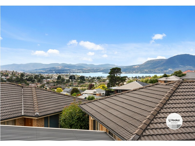Unit 1/3 Anita Place, Glenorchy TAS 7010