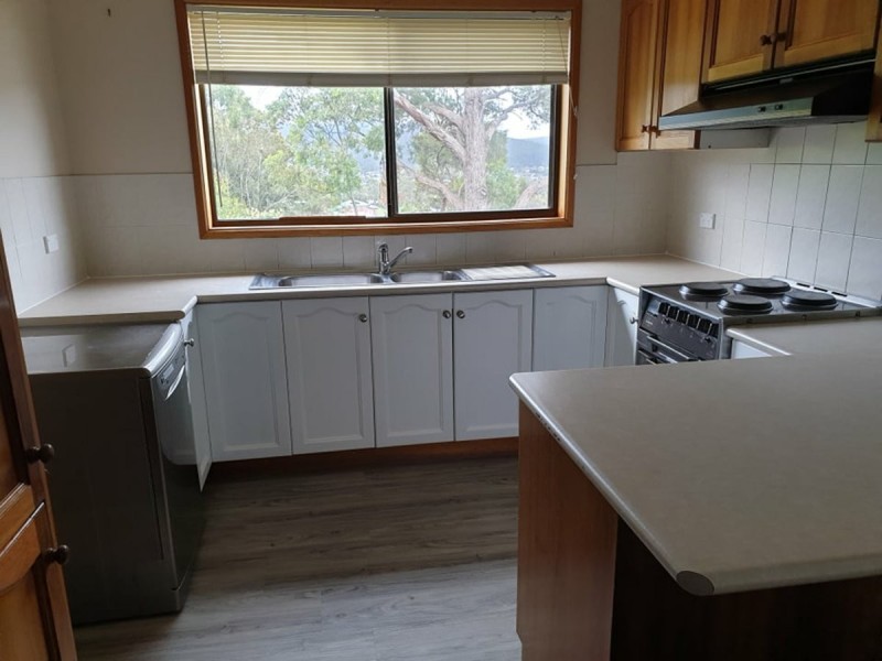 12 Jansen Court, Kingston TAS 7050