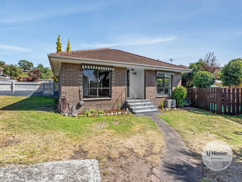 1B Suncoast Drive, Blackmans Bay TAS 7052