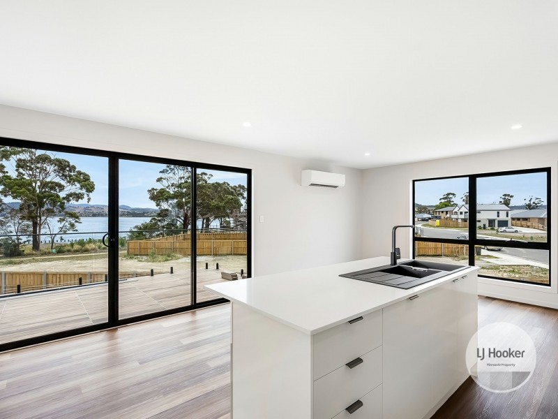 Unit 1/120 Stony Point Drive, Austins Ferry TAS 7011