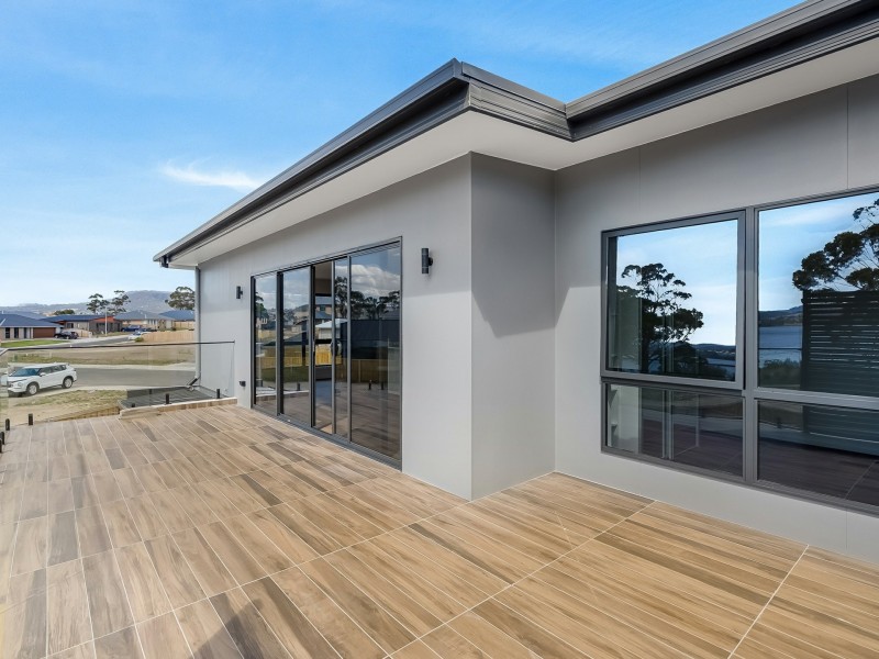 Unit 1/120 Stony Point Drive, Austins Ferry TAS 7011