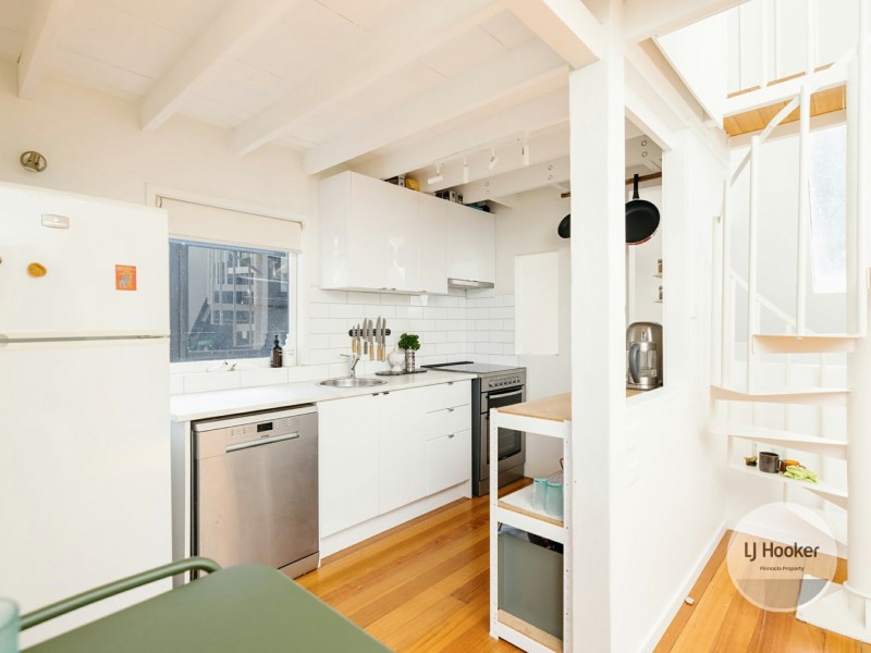 31 Liverpool Crescent, West Hobart TAS 7000